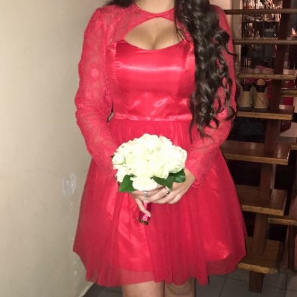 red lace long sleeve dress